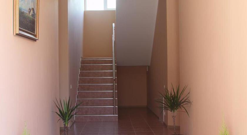 Гостиница Горное Ущелье Лоо